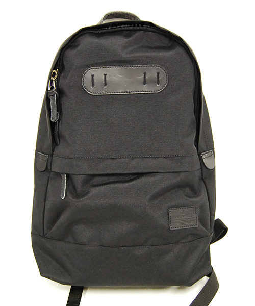 MAKAVELIC(マキャベリック)の「【MAKAVELIC】 STANDARD DAYPACK Special Order(バックパック/リュック・メンズ・ネイビー/カモフラージュ/オフホワイト/ブラック・00)」の2枚目の写真