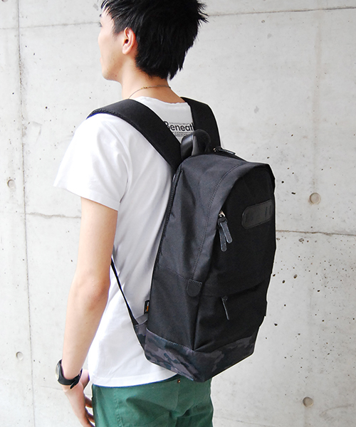 MAKAVELIC(マキャベリック)の「【MAKAVELIC】 STANDARD DAYPACK Special Order(バックパック/リュック・メンズ・ネイビー/カモフラージュ/オフホワイト/ブラック・00)」の14枚目の写真