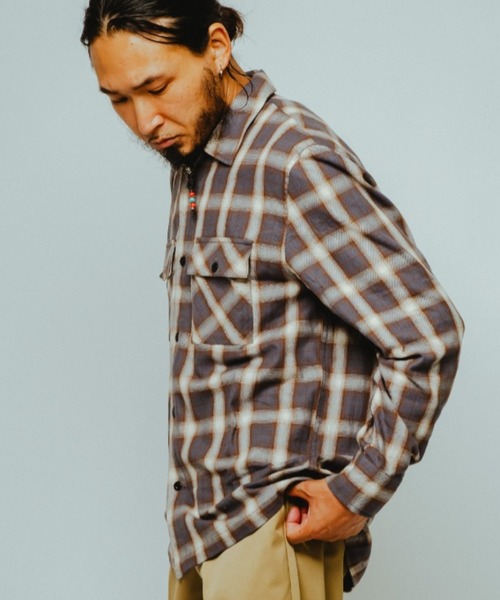 BIG MIKE(ビッグマイク)の「BIG MIKE ビックマイク / 26春夏新作 オンブレチェック ライトネルシャツ //// 102615100 102615101 102615102 102615103 102515007 102335700(シャツ/ブラウス・メンズ・ブラック×レッド/ブラック×ホワイト/サンドベージュ/ミント/パープル/ホワイト×グリーン/ネイビー×ホワイト/グレー×ホワイト/ホワイト×ブラック・MEDIUM/LARGE/X-LARGE/XX-LARGE)」の1枚目の写真