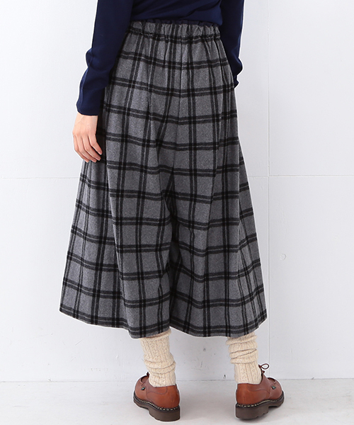 BEAMS BOY（ビームスボーイ）の「BEAMS BOY / シャギー チェック キュロット （その他パンツ・レディース・グレー/ネイビー・ONE SIZE）」の15枚目の写真