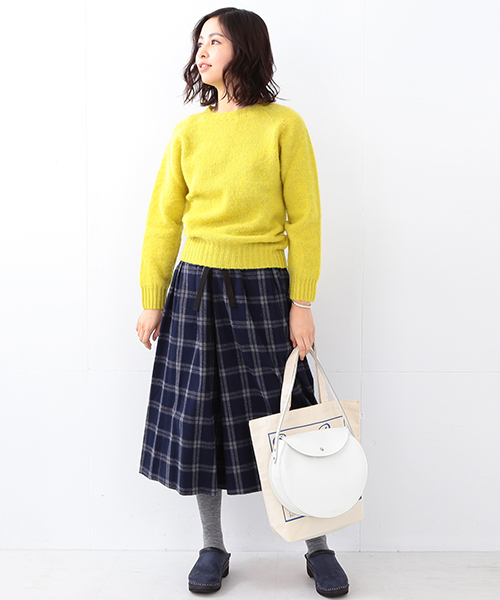 BEAMS BOY（ビームスボーイ）の「BEAMS BOY / シャギー チェック キュロット （その他パンツ・レディース・グレー/ネイビー・ONE SIZE）」の20枚目の写真