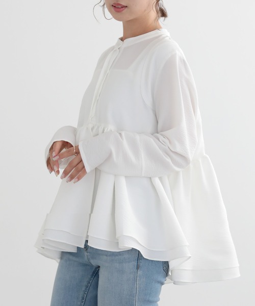 O.S.K（オーエスケー）の「[O.S.K]ギャザー ブラウス（シャツ/ブラウス・レディース・ブラック/ホワイト・L/M）」の6枚目の写真