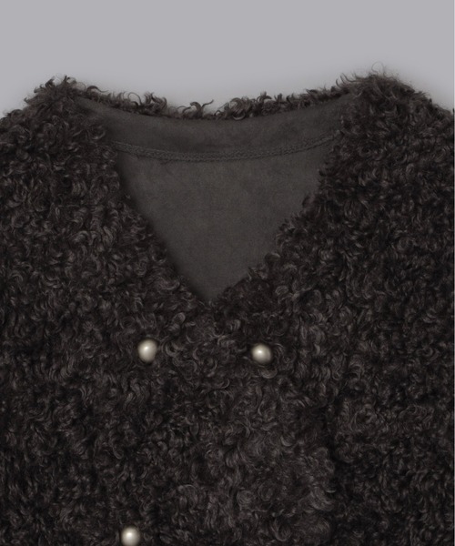 Olu.（オルドット）の「カーリングボアジレ（ベスト・レディース・グレー/チャコールグレー/アイボリー・FREE）」の18枚目の写真