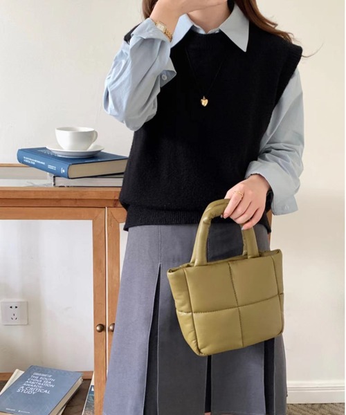 aimoha（アイモハ）の「キルティングハンドバッグ（ハンドバッグ・レディース・ブラック/ホワイト/チョコ/グリーン/ブラウン・FREE）」の17枚目の写真