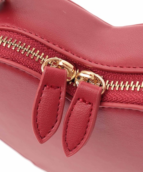 31 Sons de mode（トランテアン　ソン　ドゥ　モード）の「ハートバッグ（ショルダーバッグ・レディース・レッド/オフホワイト/ブラック・フリー）」の21枚目の写真