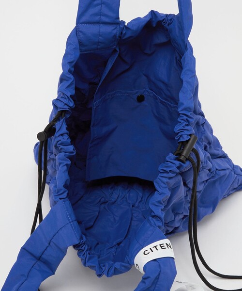 CITEN(シテン)の「<CITEN>シャーリング トートバッグ(トートバッグ・レディース・シルバー/ブラック/ライトグレー/ロイヤルブルー・FREE)」の8枚目の写真