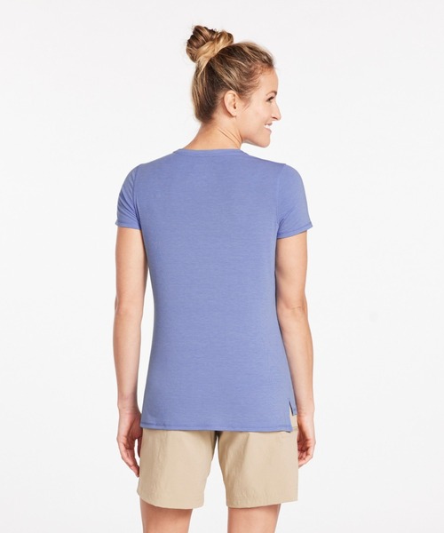 L.L.Bean(エルエルビーン)の「エブリデイ・サンスマート・ティ、半袖 米国フィット・レギュラー(Tシャツ/カットソー・レディース・ブルー/ネイビー・X-SMALL/SMALL/MEDIUM/LARGE)」の3枚目の写真