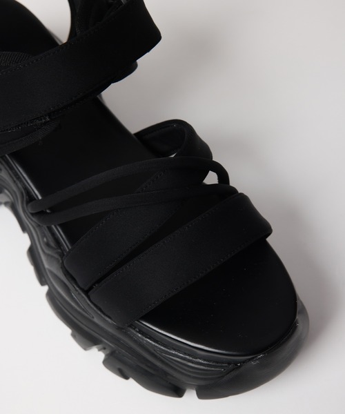 SPIRALGIRL（スパイラルガール）の「ベルクロ厚底スポーツダットサンダル（サンダル・レディース・ブラック・LARGE/MEDIUM）」の9枚目の写真