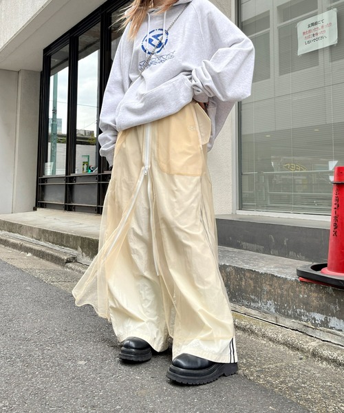 Six M（シックスエム）の「【Six M/シックスエム】チュールロングスカート（スカート・レディース・ライトベージュ/ブラック/ライトグレー・FREE）」の3枚目の写真