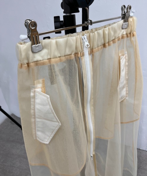 Six M（シックスエム）の「【Six M/シックスエム】チュールロングスカート（スカート・レディース・ライトベージュ/ブラック/ライトグレー・FREE）」の9枚目の写真