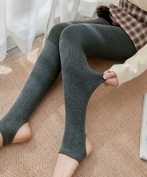 ABBEY MARKET（アビーマーケット）の「リブ編み 裏起毛 厚手 タイツ トレンカ レギンス 厚手（タイツ/ストッキング・レディース・グレー/ブラック系その他/ブラック/グレー系その他/ダークグレー/グレー系その他2・FREE）」の15枚目の写真