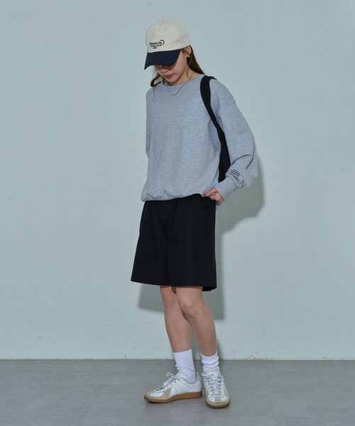 COLONY 2139(コロニートゥーワンスリーナイン)の「ナイロンカバーリング麻レーヨンショートパンツ(その他パンツ・レディース・アイボリー/ブラック/グレイッシュベージュ・SMALL/MEDIUM)」の11枚目の写真