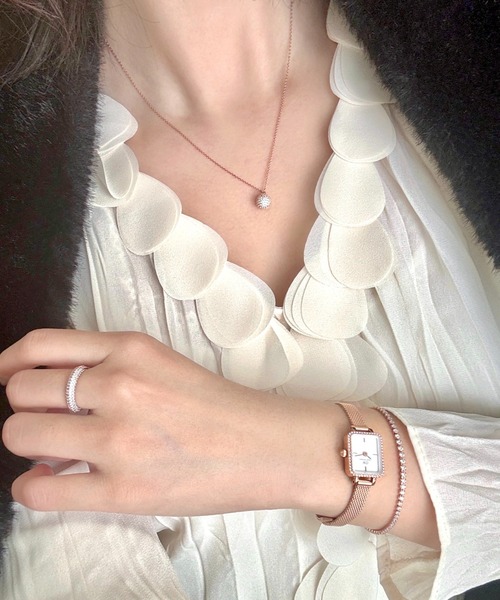 Daniel Wellington(ダニエルウェリントン)の「PAVE CRYSTAL PENDANT NECKLACE レディースネックレス(ネックレス・レディース・イエローゴールド/ピンクゴールド/シルバー・ONE SIZE)」の16枚目の写真