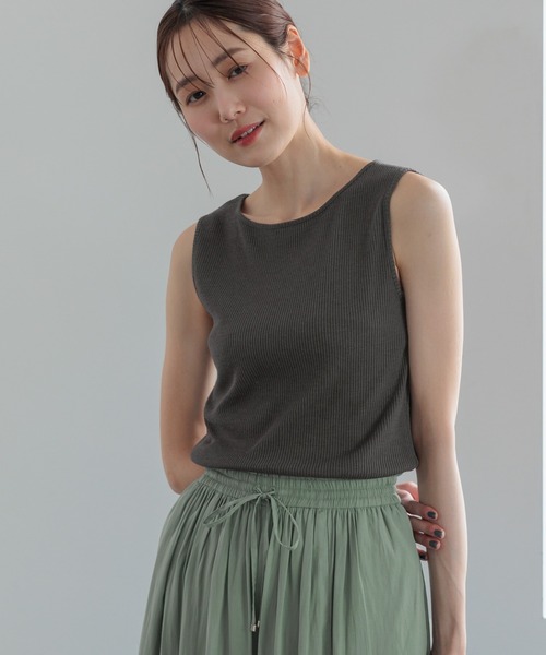 GLOBAL WORK（グローバルワーク）の「Beautee2WAYタンク/987161（タンクトップ・レディース・アイボリー/スミクロ/モカ/ブルー・LARGE/MEDIUM）」の3枚目の写真