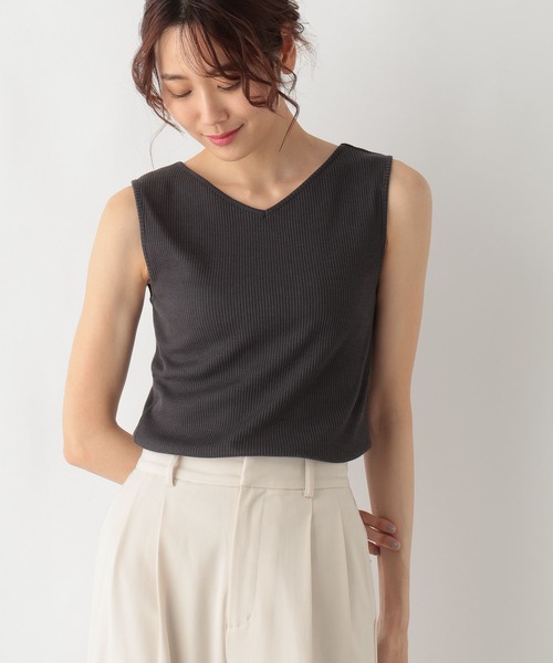 GLOBAL WORK（グローバルワーク）の「Beautee2WAYタンク/987161（タンクトップ・レディース・アイボリー/スミクロ/モカ/ブルー・LARGE/MEDIUM）」の11枚目の写真