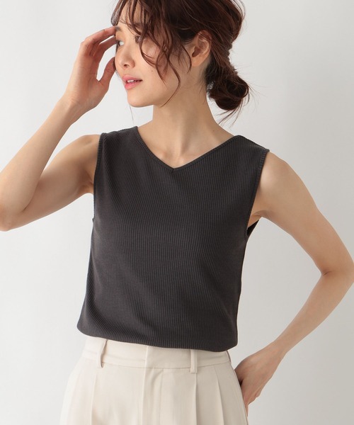 GLOBAL WORK（グローバルワーク）の「Beautee2WAYタンク/987161（タンクトップ・レディース・アイボリー/スミクロ/モカ/ブルー・LARGE/MEDIUM）」の12枚目の写真