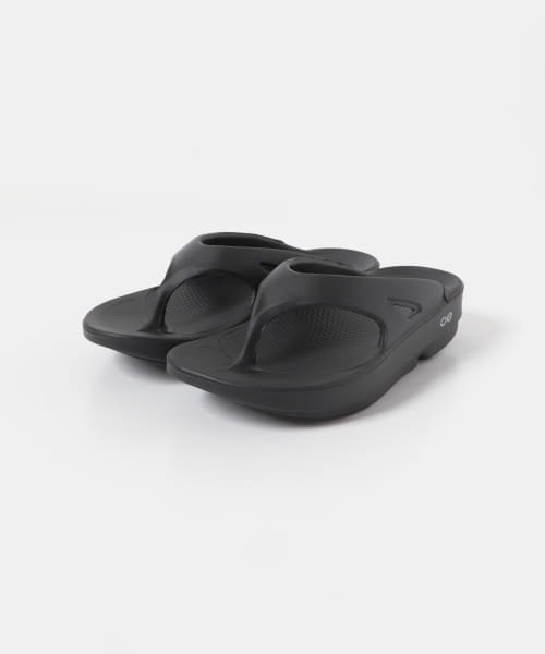 OOFOS（ウーフォス）の「OOFOS　OOriginal（サンダル・レディース・ブラック/ベージュ/カーキ/グレー/ライトブルー/ライトグレー・8/7/6）」の9枚目の写真