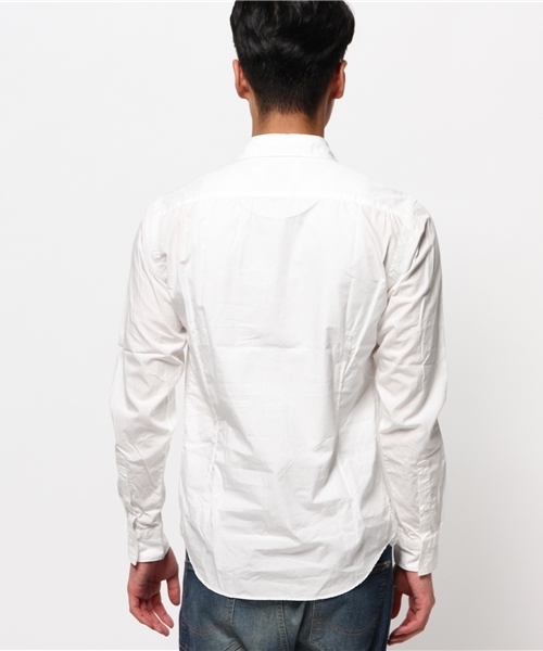 URBAN RESEARCH（アーバンリサーチ）の「UR JP MADEスヴィンスリムシャツ（シャツ/ブラウス・メンズ・ホワイト・MEDIUM/SMALL/LARGE）」の3枚目の写真