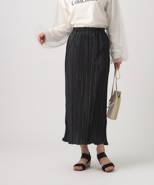 Cutie Blonde（キューティーブロンド）の「◆【無理せずキレイ】華やぐシャイニー感 プリーツナロースカート（スカート・レディース・ブラック/ナチュラル/チャコールグレー・04/03/02）」の5枚目の写真