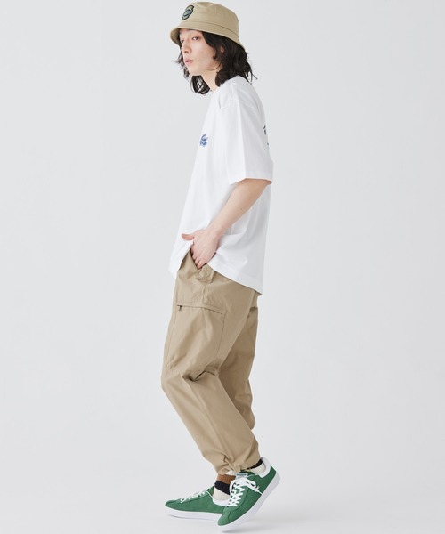LACOSTE(ラコステ)の「【オンライン限定】LACOSTE オーバーサイズ バック プリント Tシャツ(Tシャツ/カットソー・メンズ・ブラック/ホワイト/ミント/ネイビー/チャコール/ダークグリーン/ホワイト×ピンク/ブラック×ピンク/パープル・3/4/5/6/2)」の17枚目の写真