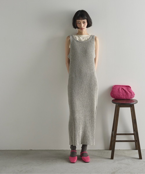 THE YOn（ザヨン）の「ハイゲージサマーアメスリニットタンク（タンクトップ・レディース・アイボリー/ブラック/ブラック×ホワイト/キャメル/ライム/セージグリーン/バーガンディー・FREE）」の22枚目の写真