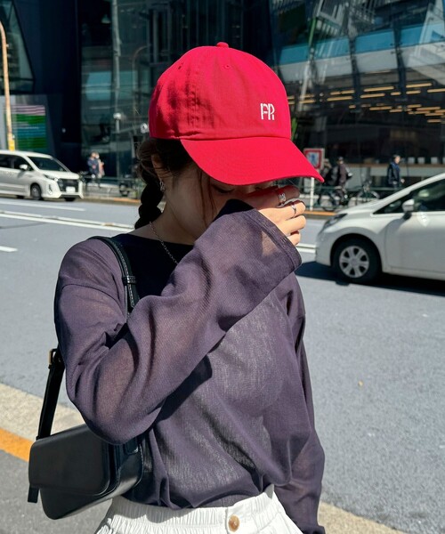 fredy emue（フレディエミュ）の「【新色登場】FR刺しゅうキャップ（キャップ・レディース・チャコールグレー/ベージュ/ネイビー/レッド/ライトグリーン/サックスブルー/ロイヤルブルー・FREE）」の16枚目の写真