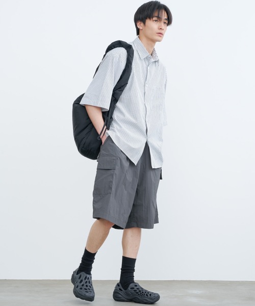 SINSS（シンス）の「Loose fit stripe shirts / ルーズフィットストライプシャツ（半袖）（シャツ/ブラウス・メンズ・ホワイト×グレー/ホワイト×ブルー・LARGE/MEDIUM/SMALL）」の15枚目の写真