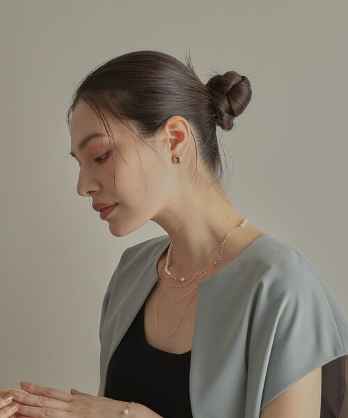 COCOSHNIK(ココシュニック)の「K10中空Dシェイプ ピアス(ピアス(両耳用)・レディース・イエローゴールド・00)」の9枚目の写真