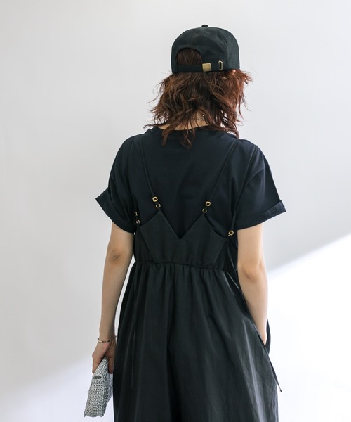 RIVE DROITE（リヴドロワ）の「【着映え◎】フレアサロペット（サロペット/オーバーオール・レディース・ピンク/ブラック・FREE）」の8枚目の写真