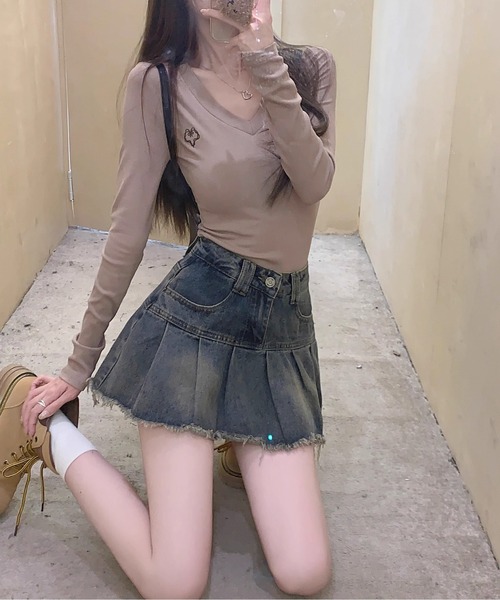 SPIGA(スピーガ)の「切り替えプリーツデニムミニスカート(スカート・レディース・インディゴブルー・SMALL/MEDIUM)」の7枚目の写真