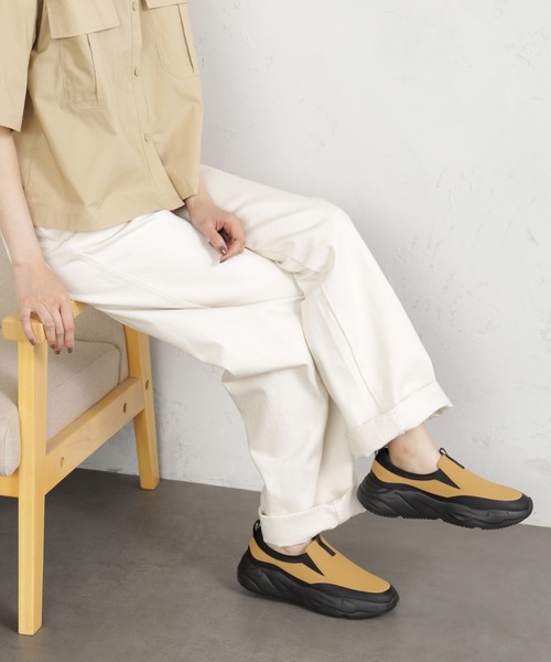 FOUND GOOD(ファウンドグッド)の「撥水スニーカー(スニーカー・レディース・ベージュ/ブラック/グレー系5・XL/L/M/S)」の3枚目の写真