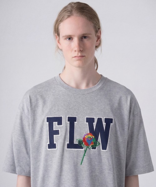 rehacer(レアセル)の「rehacer : FLW Logo on Wakayama HW Body / FLWロゴ on 和歌山 ヘビーウェイトボディー(Tシャツ/カットソー・メンズ・ホワイト/ブラック/グレー・SMALL/MEDIUM/LARGE/X-LARGE)」の3枚目の写真