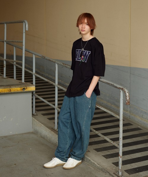 rehacer(レアセル)の「rehacer : FLW Logo on Wakayama HW Body / FLWロゴ on 和歌山 ヘビーウェイトボディー(Tシャツ/カットソー・メンズ・ホワイト/ブラック/グレー・SMALL/MEDIUM/LARGE/X-LARGE)」の8枚目の写真