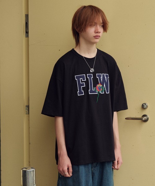 rehacer(レアセル)の「rehacer : FLW Logo on Wakayama HW Body / FLWロゴ on 和歌山 ヘビーウェイトボディー(Tシャツ/カットソー・メンズ・ホワイト/ブラック/グレー・SMALL/MEDIUM/LARGE/X-LARGE)」の11枚目の写真
