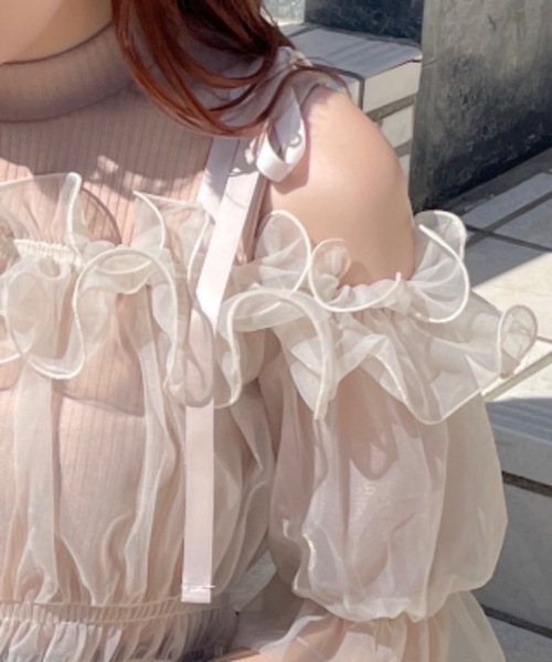 NOMAE（ノーマエ）の「カットアウトオフショルイヤードトップス　シアートップス（Tシャツ/カットソー・レディース・ピンク/アイボリー/ブラック/グレー・FREE）」の5枚目の写真