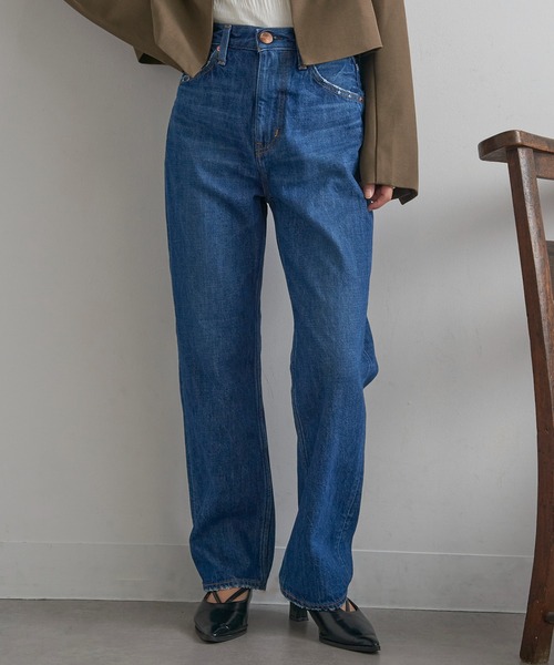 RED CARD TOKYO（レッドカード）の「【RED CARD】MM66 ハイライズ ストレートデニム（デニムパンツ・レディース・ブルー/ブラック/ライトブルー/ブルー系その他2/インディゴブルー・25/24/23/22/22inch/23inch/24inch/25inch）」の4枚目の写真