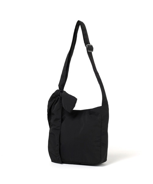 LOWRYS FARM(ローリーズファーム)の「リボンツキショルダーBAG 115007(ショルダーバッグ・レディース・ブラック/アイボリー・FREE)」の3枚目の写真