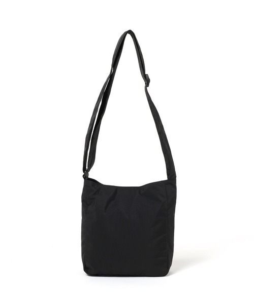 LOWRYS FARM(ローリーズファーム)の「リボンツキショルダーBAG 115007(ショルダーバッグ・レディース・ブラック/アイボリー・FREE)」の4枚目の写真