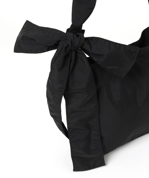 LOWRYS FARM(ローリーズファーム)の「リボンツキショルダーBAG 115007(ショルダーバッグ・レディース・ブラック/アイボリー・FREE)」の13枚目の写真