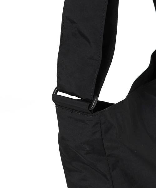 LOWRYS FARM(ローリーズファーム)の「リボンツキショルダーBAG 115007(ショルダーバッグ・レディース・ブラック/アイボリー・FREE)」の14枚目の写真