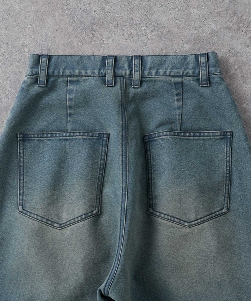 MONO-MART(モノマート)の「ヴィンテージライクブラスト バレルシルエットカーブデニムパンツ(デニムパンツ・レディース・ダークブルー/ブラック/ライトブルー/ブラック系その他/インディゴブルー・L/S/M)」の15枚目の写真