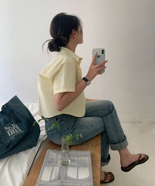 BEIDELLI（ベイデリー）の「[BELLIDE MADE] スタンダードセミクロップド半袖シャツ（シャツ/ブラウス・レディース・クリーム/チャコールグレー/スカイブルー/ホワイト・FREE）」の16枚目の写真