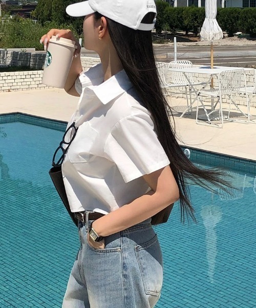 BEIDELLI（ベイデリー）の「[BELLIDE MADE] スタンダードセミクロップド半袖シャツ（シャツ/ブラウス・レディース・クリーム/チャコールグレー/スカイブルー/ホワイト・FREE）」の10枚目の写真