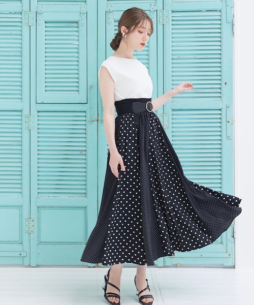 SWINGLE（スウィングル）の「ゴールドサークルバックルゴムベルト（ベルト・レディース・ブラック・FREE）」の4枚目の写真