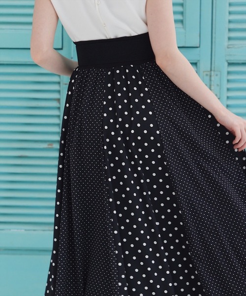 SWINGLE（スウィングル）の「ゴールドサークルバックルゴムベルト（ベルト・レディース・ブラック・FREE）」の6枚目の写真