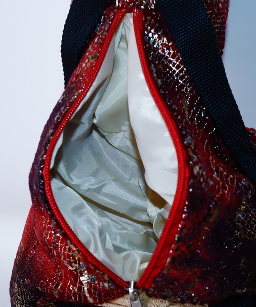 rovtski（ロフトスキー）の「恐竜ぬいぐるみリュック（バックパック/リュック・キッズ・パープル/ブラウン/グリーン/レッド/レインボー/ミント・FREE）」の20枚目の写真