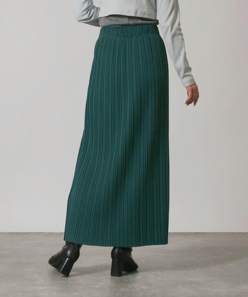 Social GIRL（ソーシャルガール）の「セルフカット ロングプリーツスカート（スカート・レディース・カーキ/ブラック/ライトブラウン/ダークグリーン/チャコールグレー/ブラック系その他/ホワイト系その他/モカ・M/L/S）」の21枚目の写真