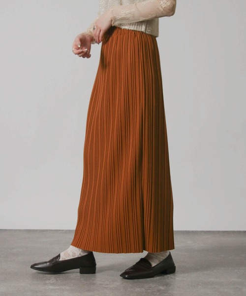 Social GIRL（ソーシャルガール）の「セルフカット ロングプリーツスカート（スカート・レディース・カーキ/ブラック/ライトブラウン/ダークグリーン/チャコールグレー/ブラック系その他/ホワイト系その他/モカ・M/L/S）」の17枚目の写真