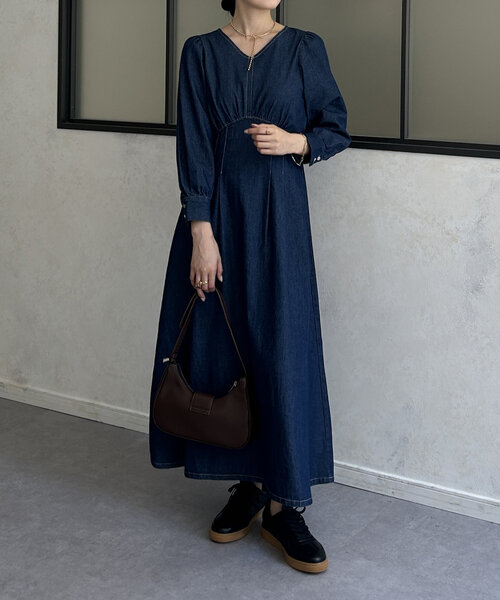 Thevon（ゼボン）の「ウエストタックシェイプワンピース