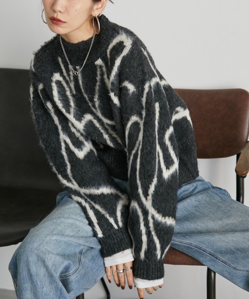 Auntie Rosa Holiday(アンティローザホリデー)の「ニュアンスアートジャガードニット(ニット/セーター・レディース・チャコールグレー/アイボリー・FREE)」の22枚目の写真